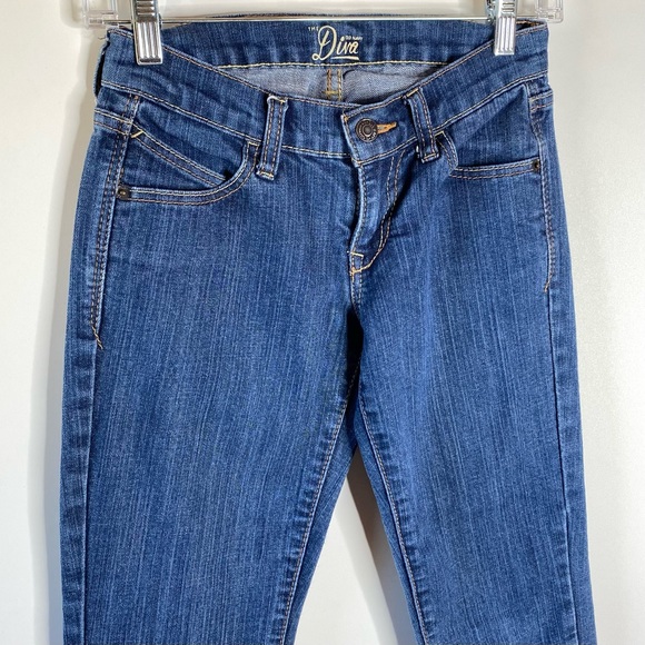 Old Navy Womens Diva Jeans Sz 0 Blue Med Wash Bootcut Stretch Denim Low Rise - Picture 2 of 10